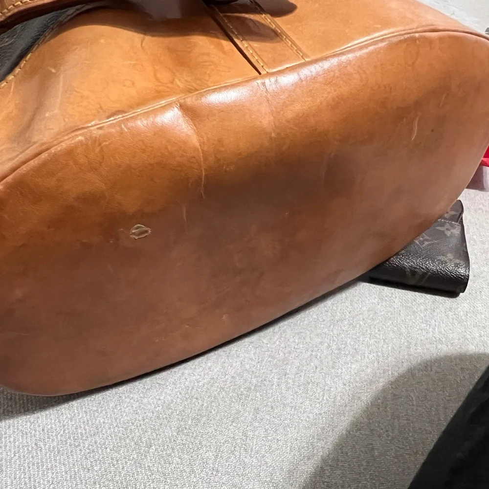 Louis Vuitton Randonnee GM - Picture 13 of 16